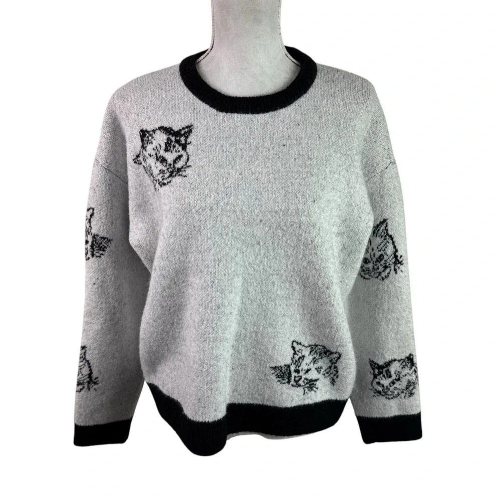 On 12th Women's‎ L Crewneck Cat Sweater Gray Black NWT